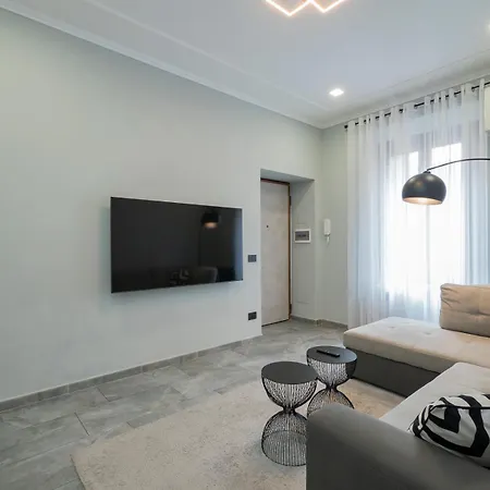 Apartment Moderno Nel Cuore Di Milan