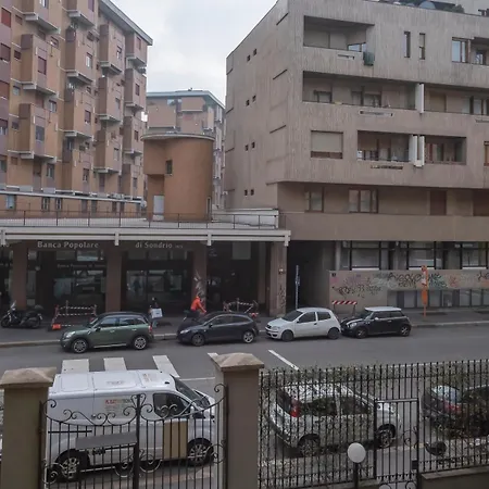 Moderno Nel Cuore Di * Milan