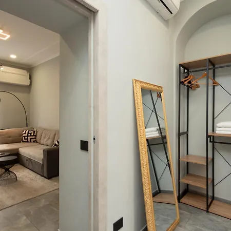 Moderno Nel Cuore Di Apartment